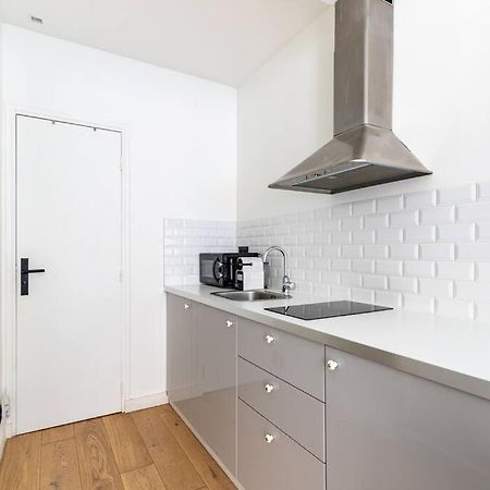 Gaite Montparnasse : Magnifique Studio ปารีส ภายนอก รูปภาพ